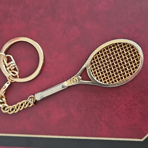 Tennis Racket Key Holder. - Picture 2 of 6